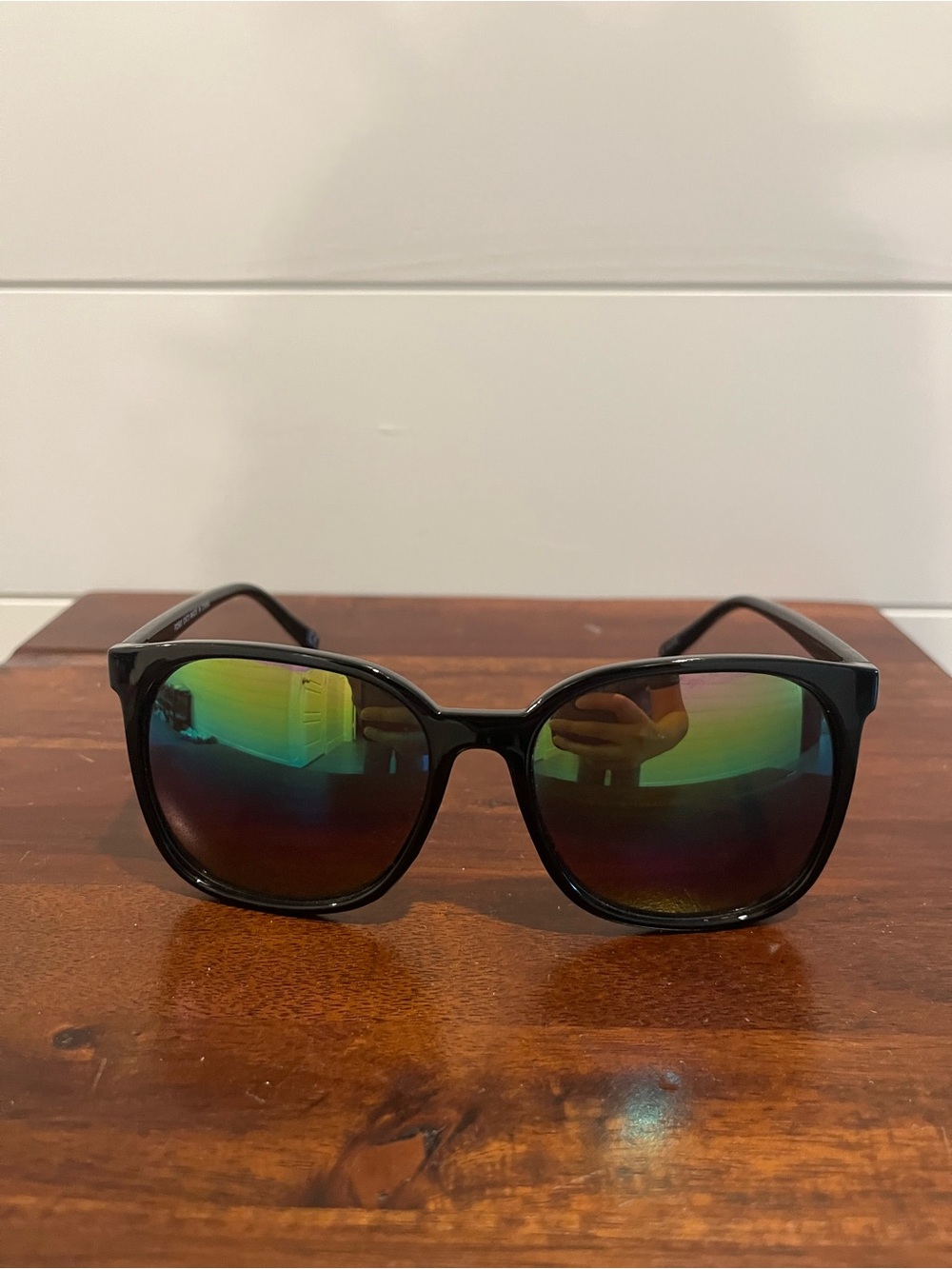 Neffy Snowboard Frame Sunglasses with Mirrored Multicolor Lenses